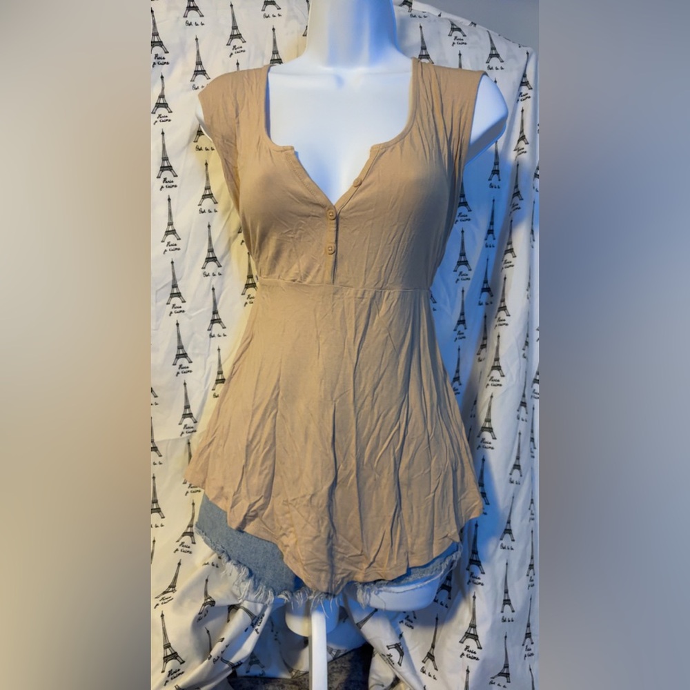 Women's Tan Top